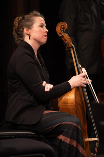 Cellist Tine Van Parys